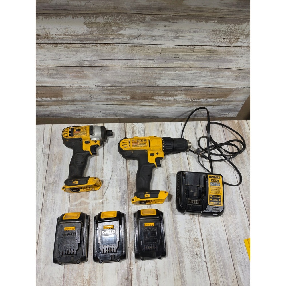 DeWalt 20V Max Drill DCD771 Impact Driver DCF885 3 Batteries & Charger Set